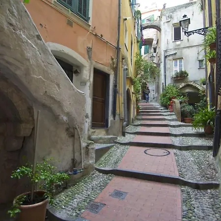 Mini In Liguria